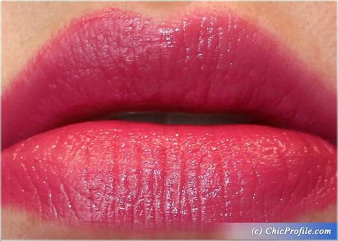 Dior Treasure Diorific Matte Fluid Review, Swatches, Photos